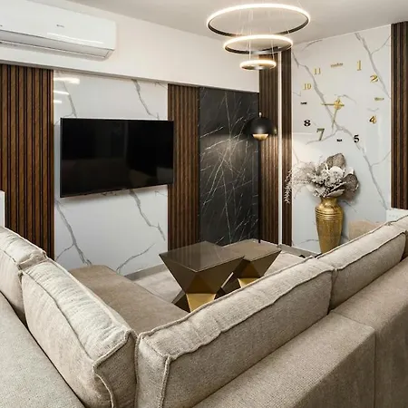 Royal Maisonette By The Sea Apartment *